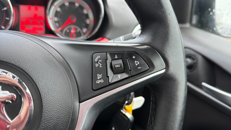 Vauxhall Adam 1.2i Glam 3dr Petrol Hatchback